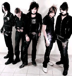 Cisco, Jerome, Low, Guillaume et Etienne du groupe CLOSER